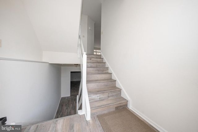 514 WATERS EDGE, Newtown Square, PA 19073