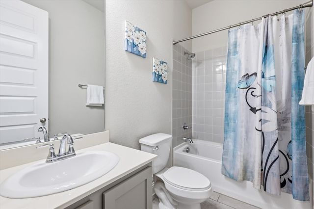 6621 Texas Cowboy Drive, Fort Worth, TX 76123