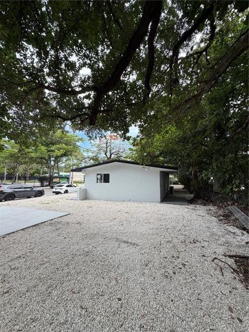 3220 Plaza Street 3220, Miami, FL 33133