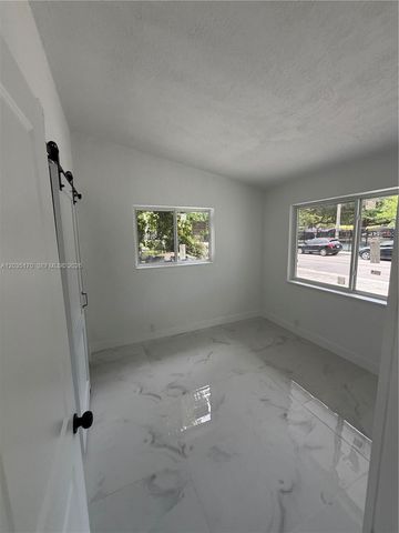 3220 Plaza Street 3220, Miami, FL 33133