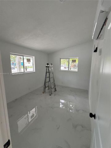 3220 Plaza Street 3220, Miami, FL 33133
