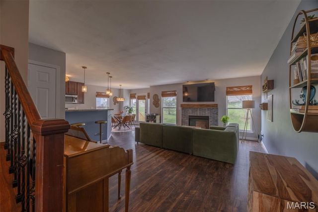 539 Country Circle Drive, Lake St Louis, MO 63367