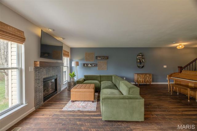 539 Country Circle Drive, Lake St Louis, MO 63367