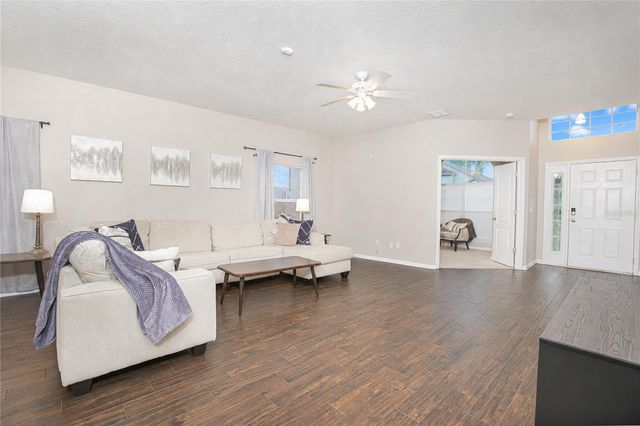 2162 GREAT FALLS WAY, Orlando, FL 32824