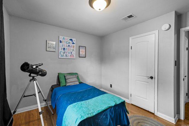 102 Oxford Cv, Jacksonville, AR 72076