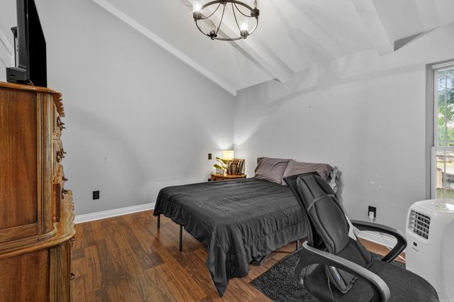 102 Oxford Cv, Jacksonville, AR 72076