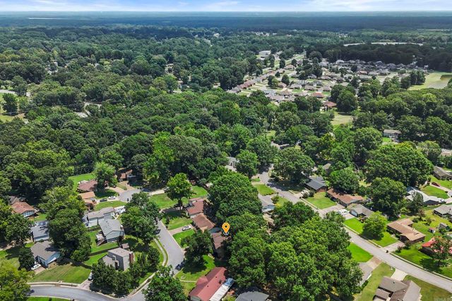 102 Oxford Cv, Jacksonville, AR 72076