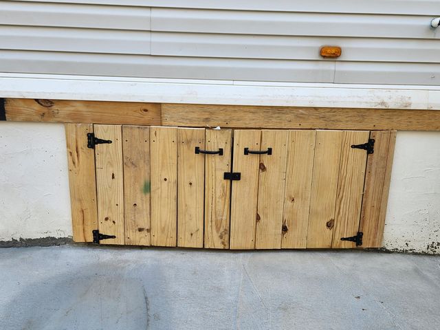 411 W Nelson Street, Conway, MO 65632