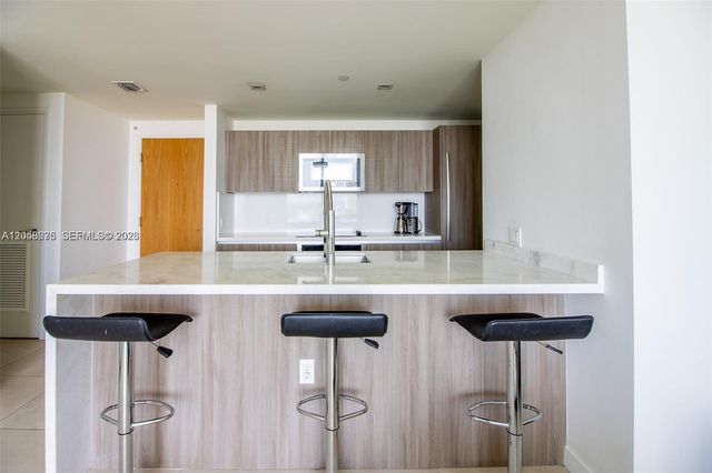 401 N Birch Road 1113, Fort Lauderdale, FL 33304