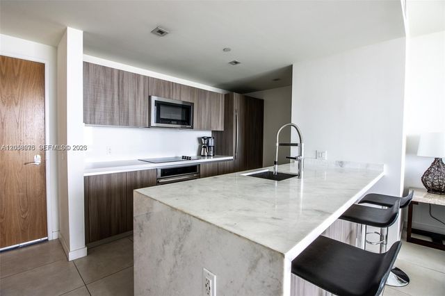 401 N Birch Road 1113, Fort Lauderdale, FL 33304