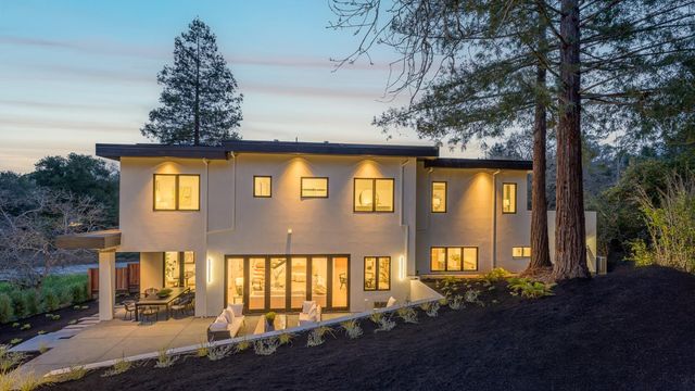 601 Joandra Court, Los Altos, CA 94024