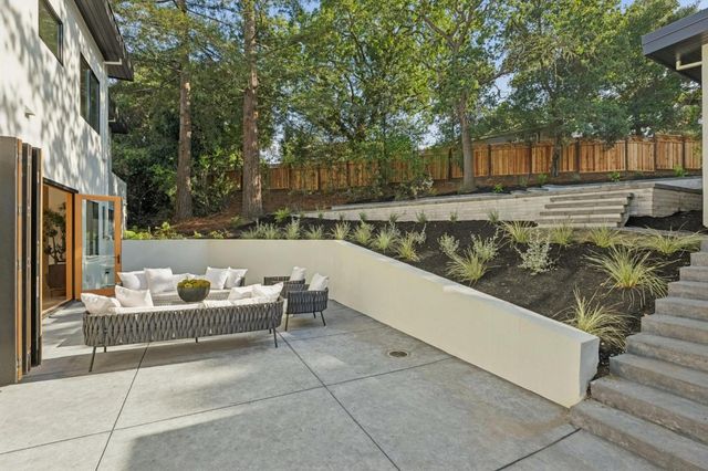 601 Joandra Court, Los Altos, CA 94024