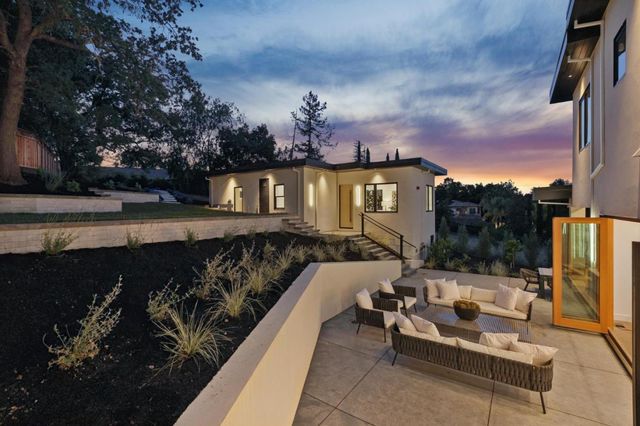 601 Joandra Court, Los Altos, CA 94024