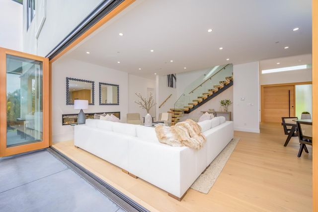 601 Joandra Court, Los Altos, CA 94024