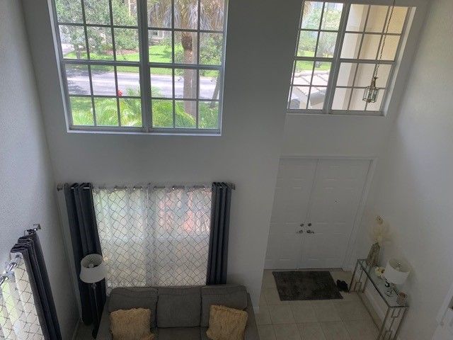1843 Grey Falcon Circle SW, Vero Beach, FL 32962