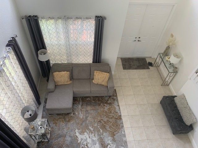 1843 Grey Falcon Circle SW, Vero Beach, FL 32962