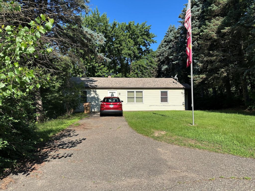 2970 Woodlane Drive, Woodbury, MN 55125
