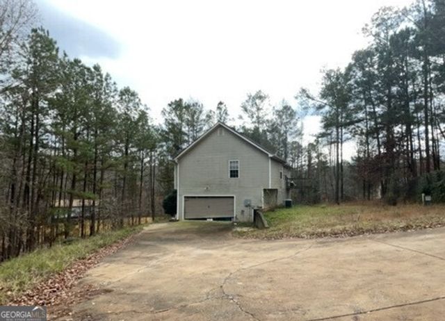 8915 Tweeddale Drive, Winston, GA 30187