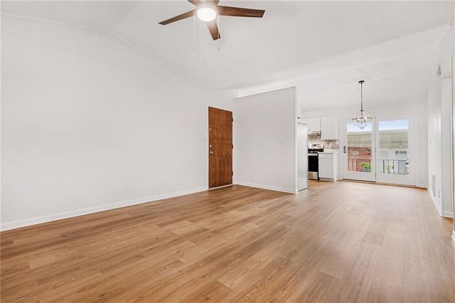 1822 N Rock Springs NE Road 4, Atlanta, GA 30324