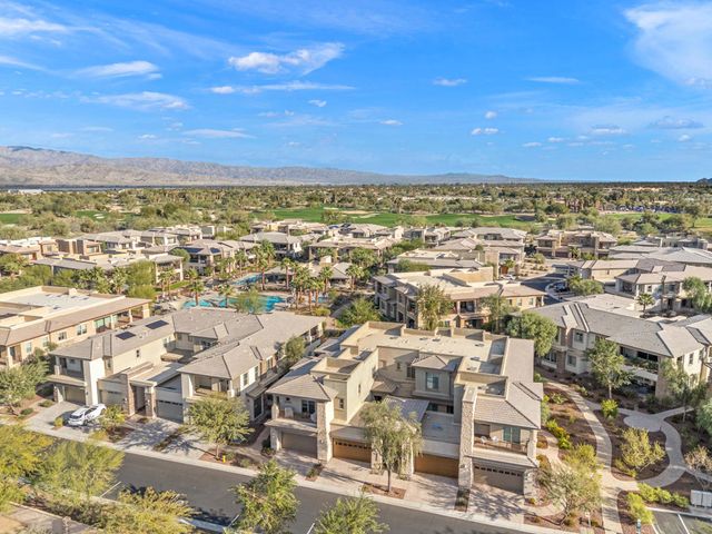 1701 Retreat Circle, Palm Desert, CA 92260