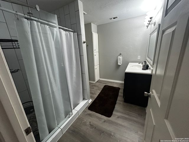 7106 Linkcrest, San Antonio, TX 78240