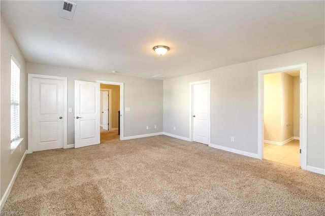 5519 Hardie Farm Drive, Greensboro, NC 27405