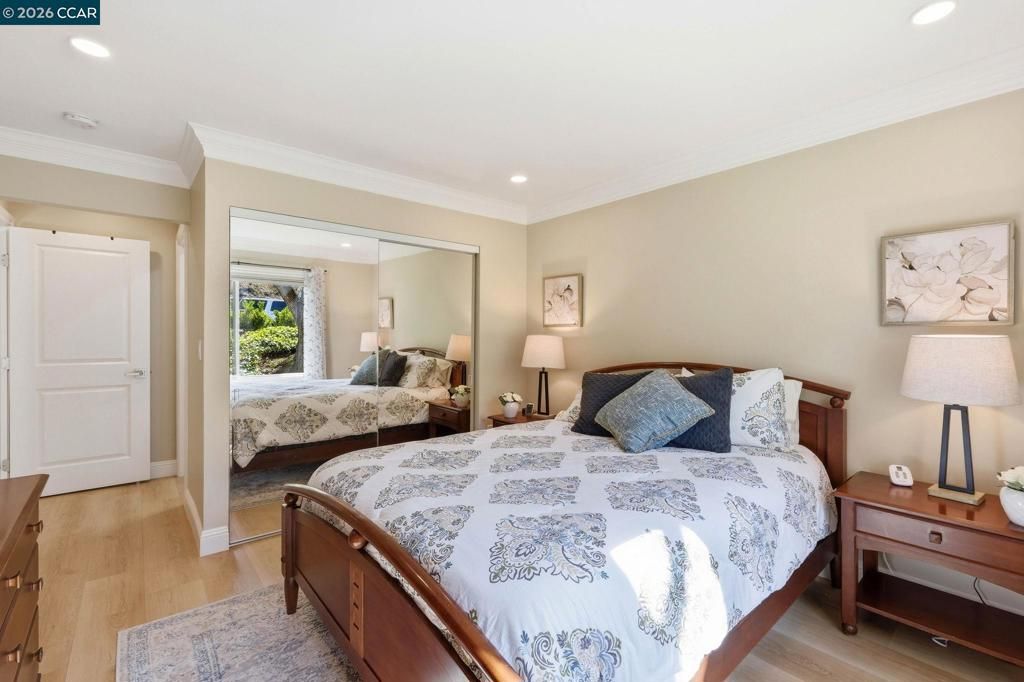 Image 28 of property listing at 3410 Tice Creek Dr 8, Walnut Creek, CA 94595