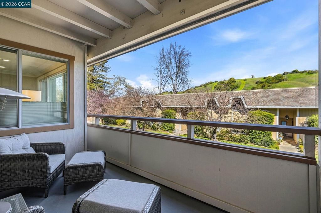 Image 36 of property listing at 3410 Tice Creek Dr 8, Walnut Creek, CA 94595