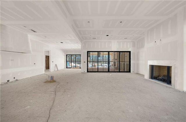 113 Hickory Flat Rd, Alpharetta, GA 30004