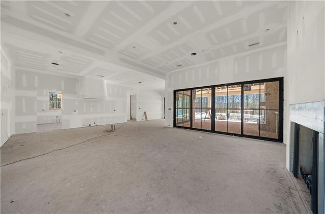 113 Hickory Flat Rd, Alpharetta, GA 30004