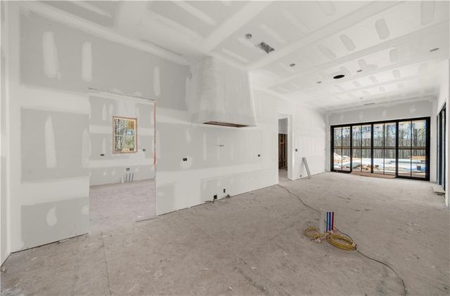 113 Hickory Flat Rd, Alpharetta, GA 30004