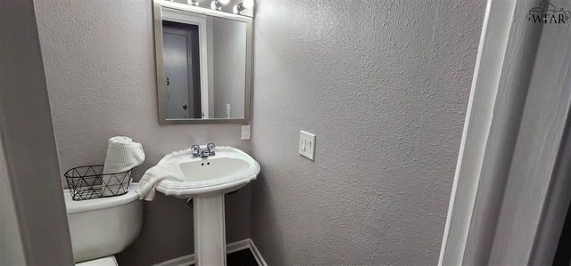 5111 JOHNSON ROAD, Wichita Falls, TX 76310