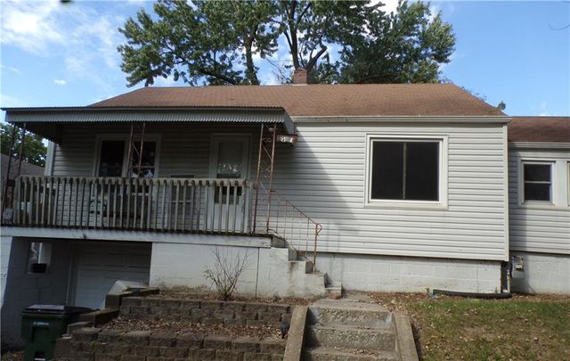 1208 Olive Street, Leavenworth, KS 66048