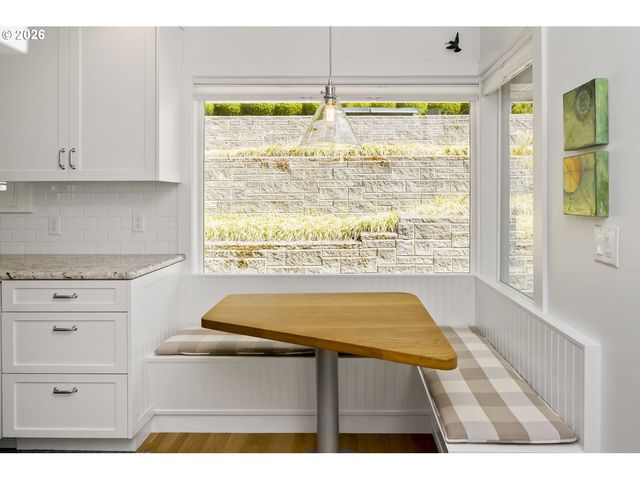 3938 Sw 36TH Pl, Portland, OR 97221