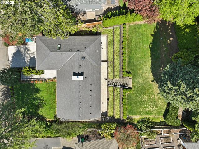 3938 Sw 36TH Pl, Portland, OR 97221