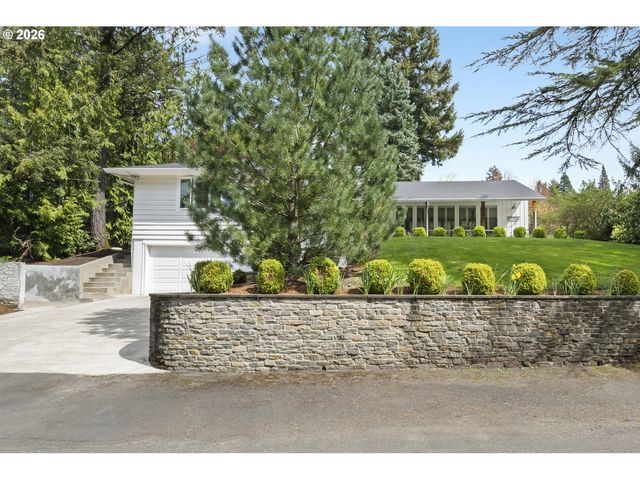 3938 Sw 36TH Pl, Portland, OR 97221