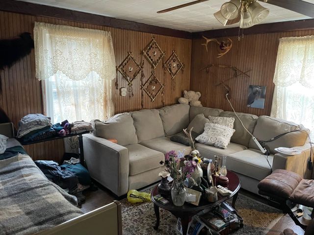 16206 Peters Farm Road, Norman Twp, MI 49644