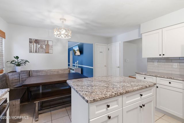 167 Black Oak Court, Toms River, NJ 08753