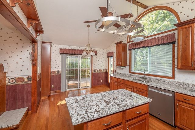 1202 Substation Road, Brunswick, OH 44212