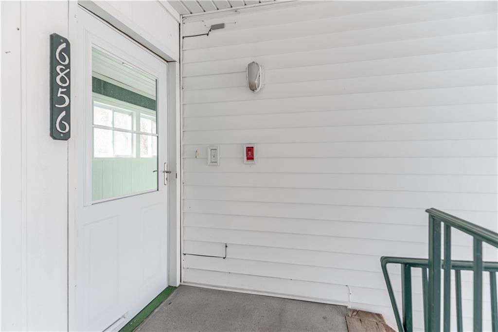 6856 N Olive Street, Kansas City, MO 64118