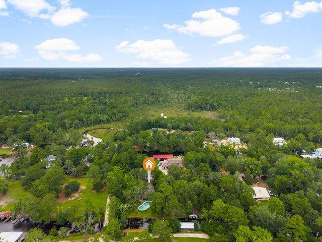 619 Pitts Bayshore Drive, Freeport, FL 32439