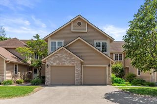 2975 River Birch DRIVE #D, Brookfield, WI 53045