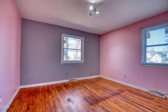 1126 Benning Street, Durham, NC 27703