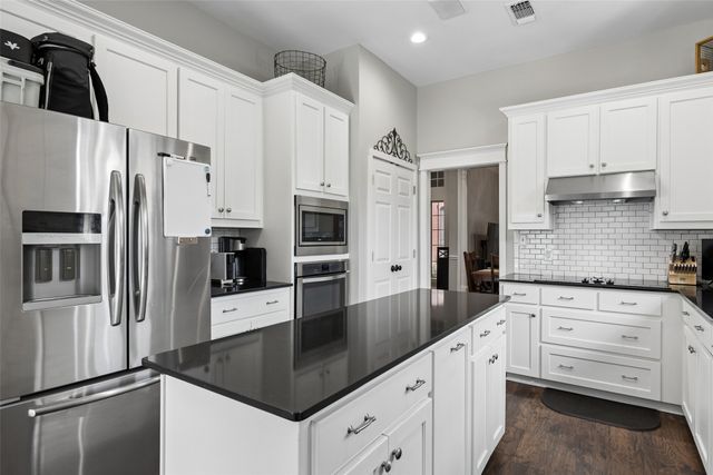 2240 Hollyhill Lane, Denton, TX 76205