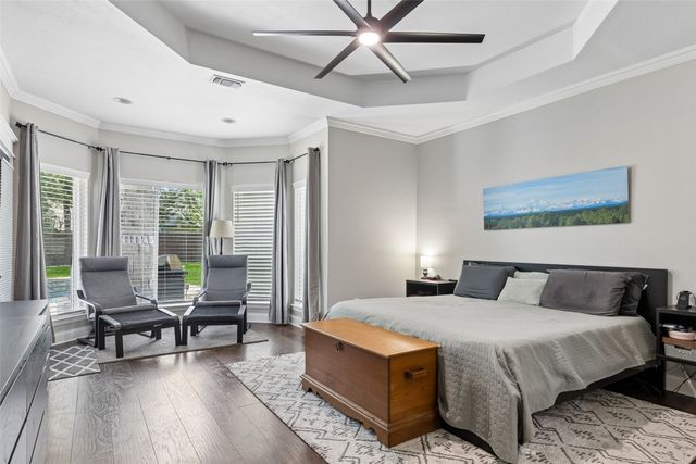 2240 Hollyhill Lane, Denton, TX 76205
