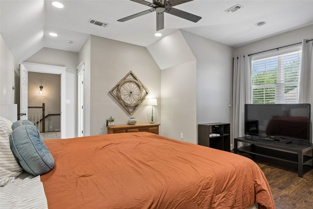 2240 Hollyhill Lane, Denton, TX 76205