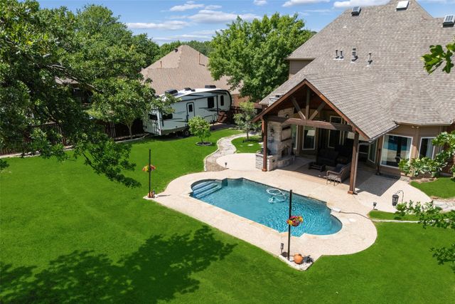 2240 Hollyhill Lane, Denton, TX 76205