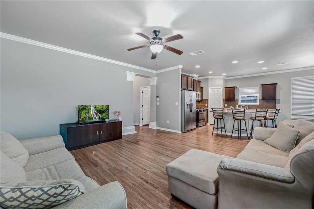 7240 Vanessa, Corpus Christi, TX 78414 — photo 3