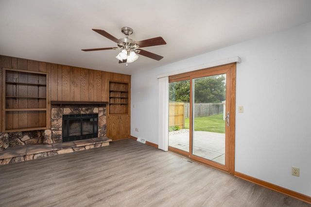 3812 Jodi PLACE, Franklin, WI 53132