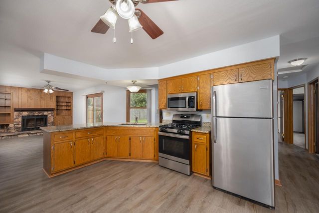 3812 Jodi PLACE, Franklin, WI 53132